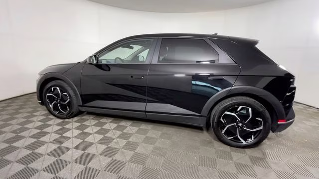 2024 Abyss Black Hyundai IONIQ 5 SEL RWD SUV