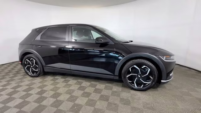 2024 Abyss Black Hyundai IONIQ 5 SEL RWD SUV