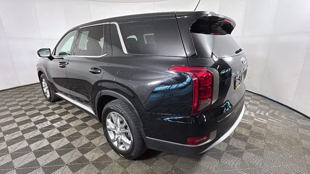 2022 Abyss Black Pearl Hyundai Palisade SE FWD SUV