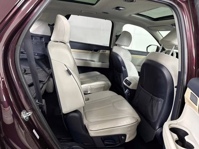 2023 Sierra Burgundy Hyundai Palisade Limited AWD SUV
