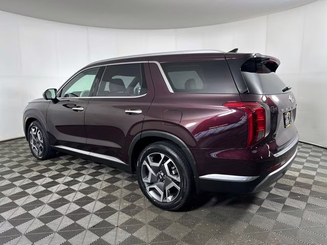 2023 Sierra Burgundy Hyundai Palisade Limited AWD SUV