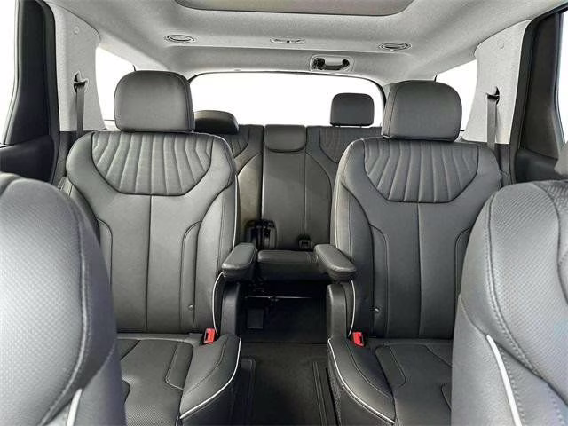 2025 Typhoon Silver Hyundai Palisade Limited AWD SUV
