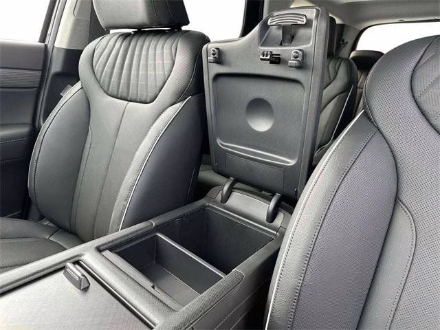 2025 Typhoon Silver Hyundai Palisade Limited AWD SUV