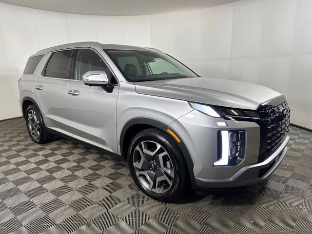 2025 Typhoon Silver Hyundai Palisade Limited AWD SUV