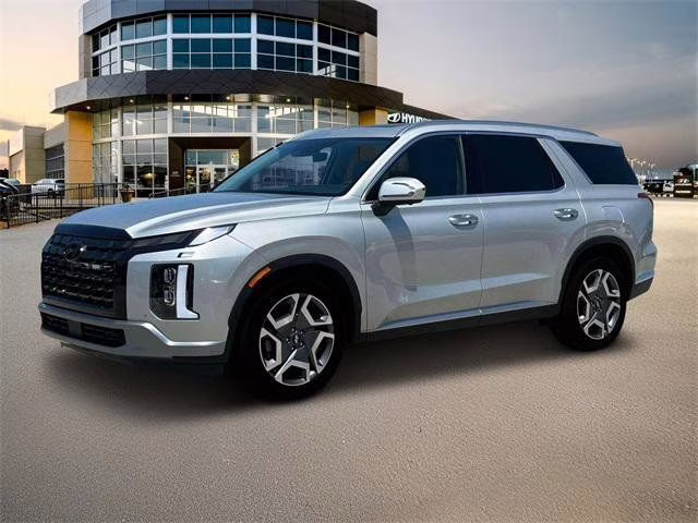 2025 Typhoon Silver Hyundai Palisade Limited AWD SUV