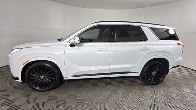 2024 Hyper White Hyundai Palisade Calligraphy Night Edition AWD SUV