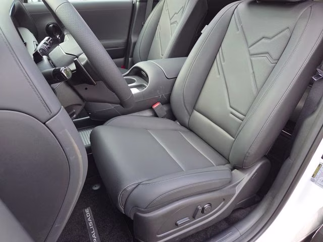 2026 Creamy White Pearl Hyundai Palisade XRT Pro AWD SUV