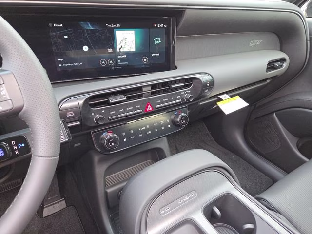 2026 Creamy White Pearl Hyundai Palisade XRT Pro AWD SUV