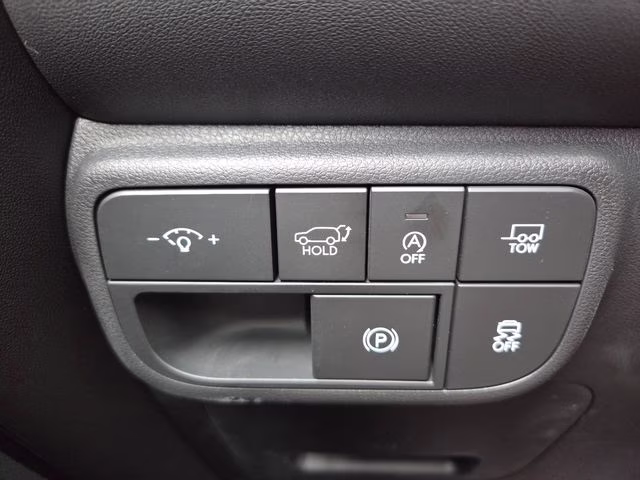 2026 Creamy White Pearl Hyundai Palisade XRT Pro AWD SUV