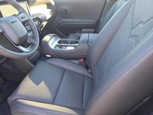 2026 Creamy White Pearl Hyundai Palisade XRT Pro AWD SUV