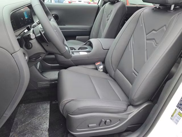 2026 Creamy White Pearl Hyundai Palisade XRT Pro AWD SUV