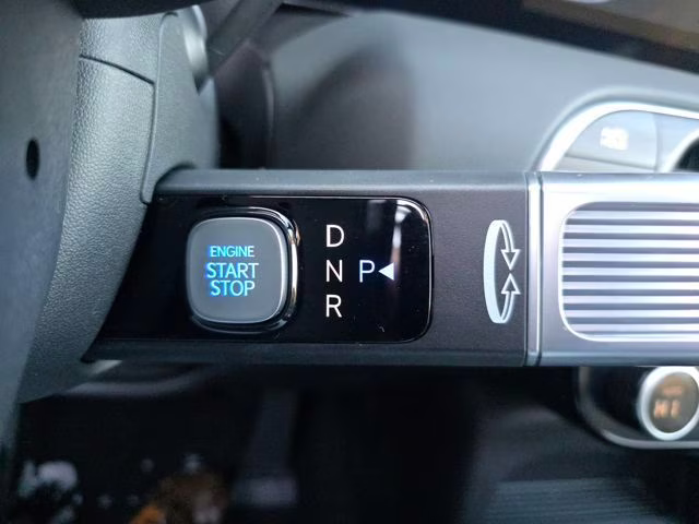 2026 Creamy White Pearl Hyundai Palisade Limited AWD SUV
