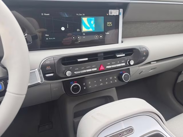 2026 Creamy White Pearl Hyundai Palisade Limited AWD SUV