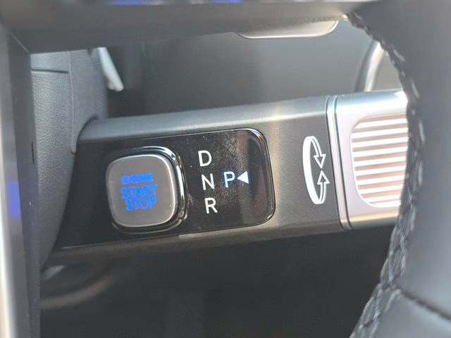 2026 Titan Green Hyundai Palisade SEL AWD SUV