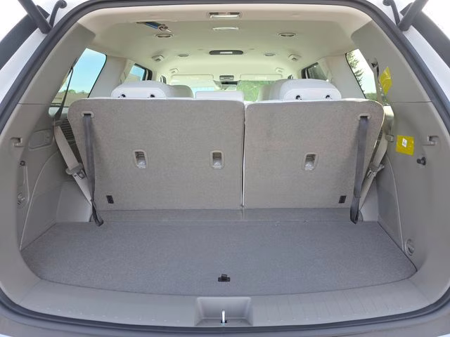 2026 Creamy White Pearl Hyundai Palisade Hybrid SEL AWD SUV