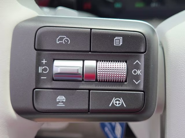 2026 Creamy White Pearl Hyundai Palisade Hybrid SEL AWD SUV