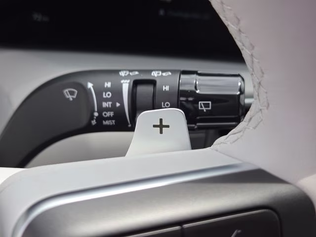 2026 Creamy White Pearl Hyundai Palisade Hybrid SEL AWD SUV