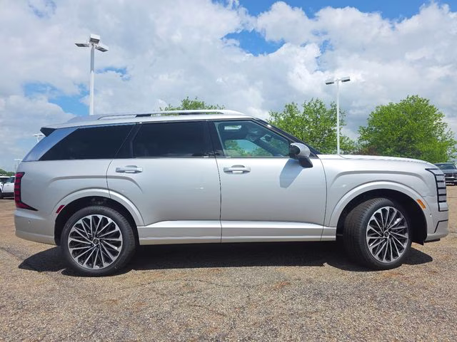 2026 Typhoon Silver Metallic Hyundai Palisade Calligraphy AWD SUV