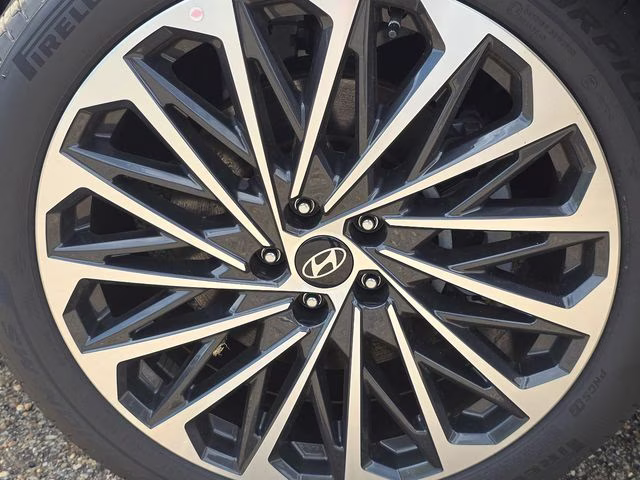 2026 Typhoon Silver Metallic Hyundai Palisade Calligraphy AWD SUV