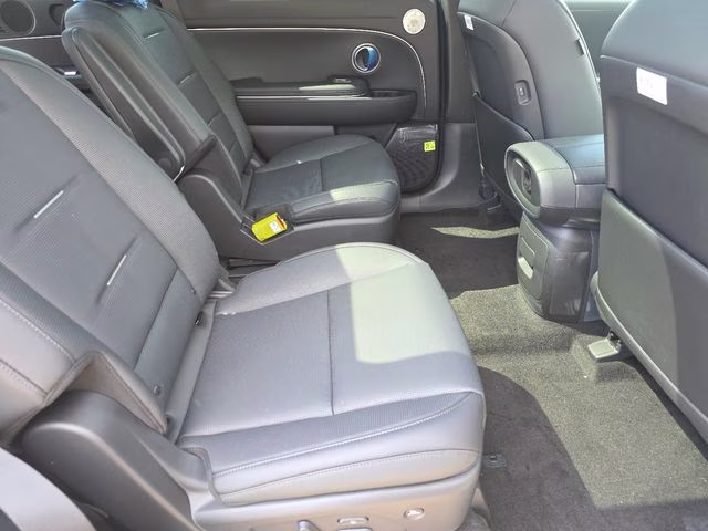 2026 Typhoon Silver Metallic Hyundai Palisade Calligraphy AWD SUV