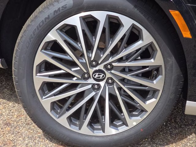 2026 Abyss Black Pearl Hyundai Palisade Hybrid Calligraphy AWD SUV