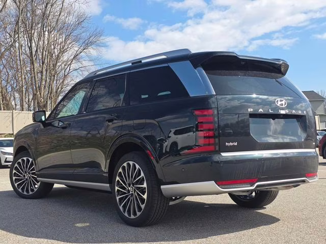 2026 Robust Emerald Pearl Hyundai Palisade Hybrid Calligraphy AWD SUV