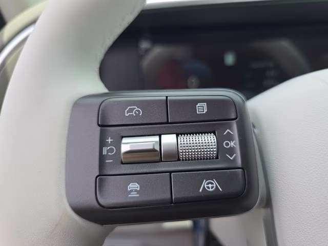 2026 Creamy White Pearl Hyundai Palisade SEL Premium AWD SUV