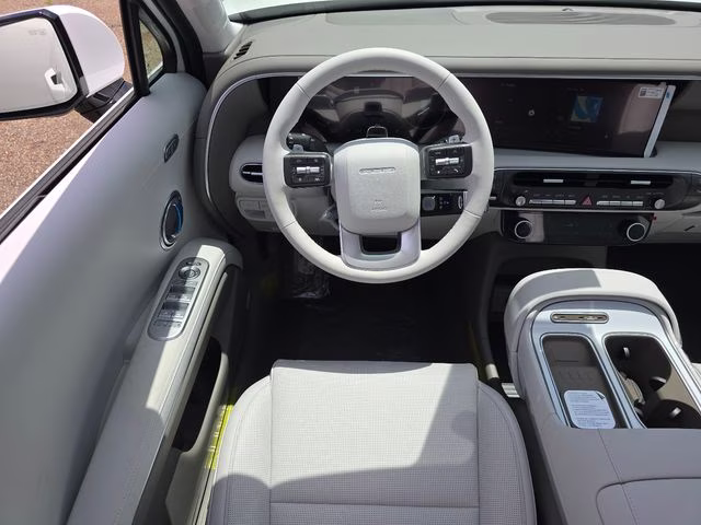 2026 Creamy White Pearl Hyundai Palisade SEL Premium AWD SUV