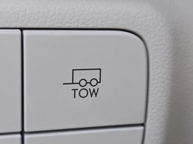 2026 Creamy White Pearl Hyundai Palisade SEL Premium AWD SUV