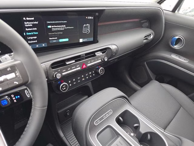 2026 Creamy White Pearl Hyundai Palisade SEL Premium AWD SUV