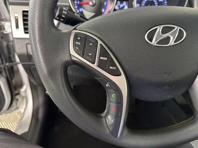 2017 Symphony Air Silver Hyundai Elantra GT Base FWD Hatchback