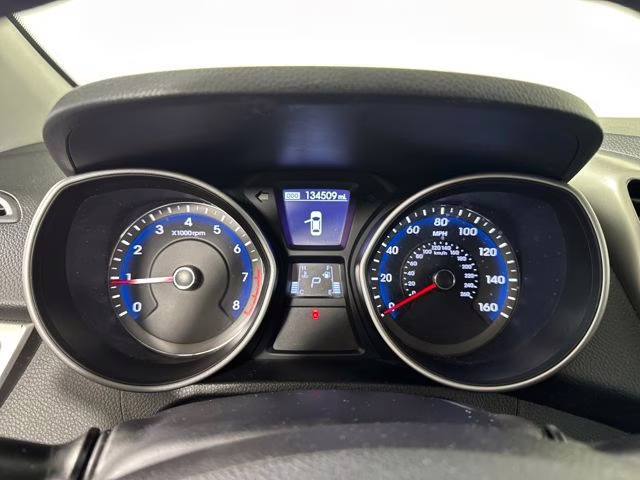 2017 Symphony Air Silver Hyundai Elantra GT Base FWD Hatchback