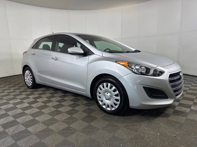2017 Symphony Air Silver Hyundai Elantra GT Base FWD Hatchback