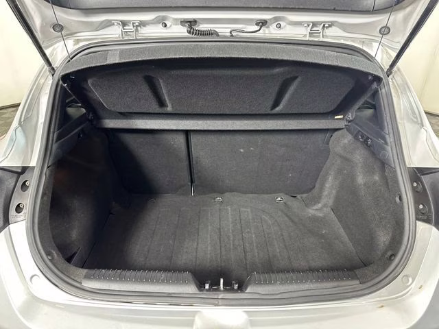 2017 Symphony Air Silver Hyundai Elantra GT Base FWD Hatchback