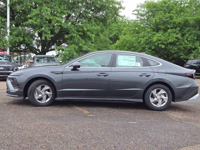 2026 Portofino Gray Hyundai Sonata SE FWD Sedan