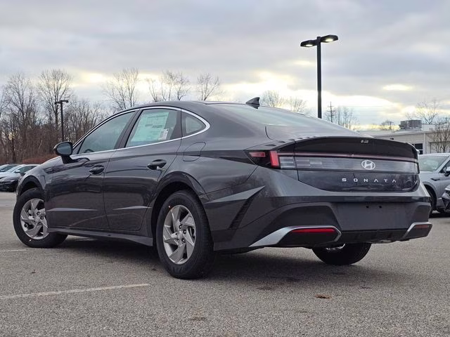 2026 Portofino Gray Hyundai Sonata SE FWD Sedan