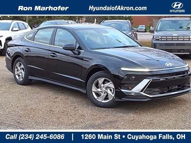 2026 Abyss Black Hyundai Sonata SE FWD Sedan