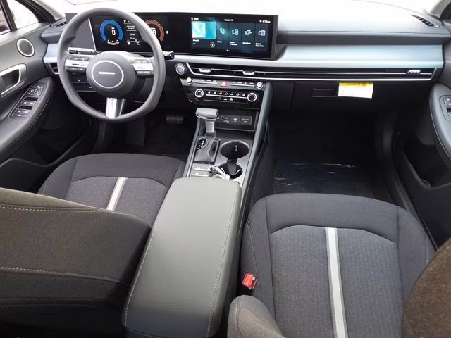 2026 Abyss Black Hyundai Sonata SE FWD Sedan