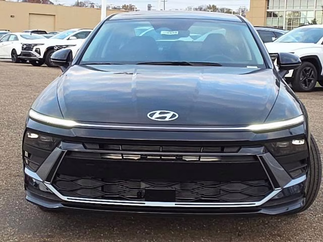 2026 Abyss Black Hyundai Sonata SE FWD Sedan