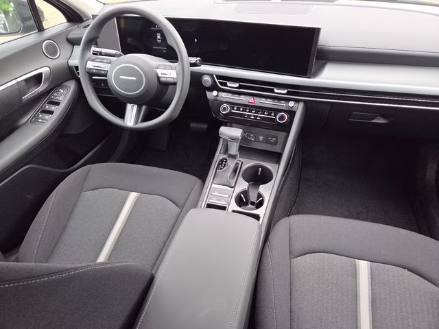 2026 Abyss Black Hyundai Sonata SE FWD Sedan