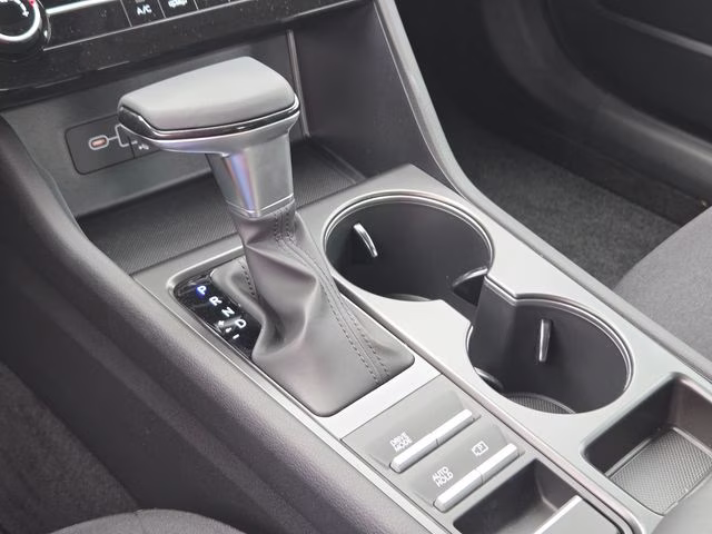 2026 Abyss Black Hyundai Sonata SE FWD Sedan