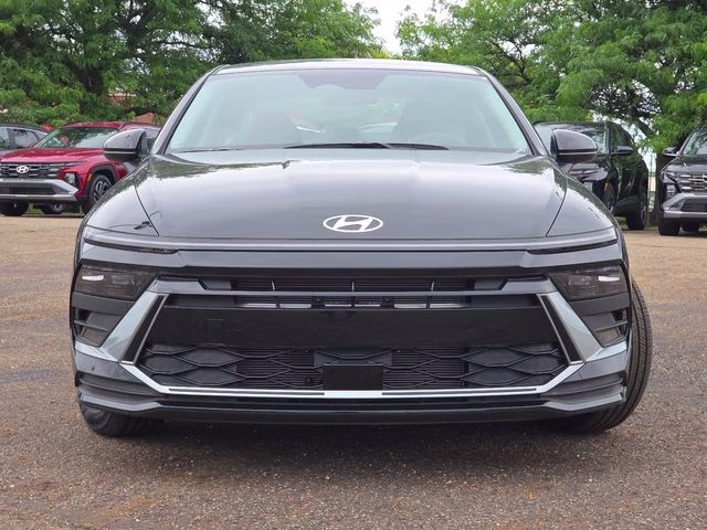 2026 Abyss Black Hyundai Sonata SE FWD Sedan