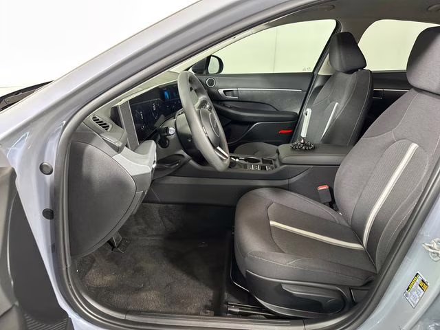 2025 Transmission Blue Hyundai Sonata SE FWD Sedan