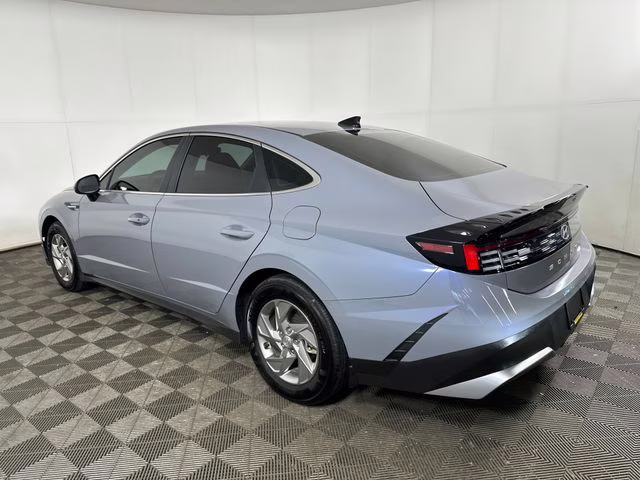 2025 Transmission Blue Hyundai Sonata SE FWD Sedan