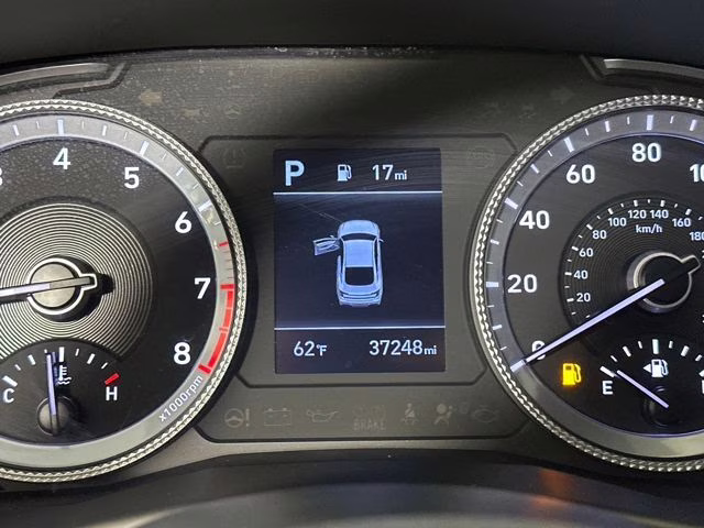 2023 Curated Silver Hyundai Sonata SE FWD Sedan