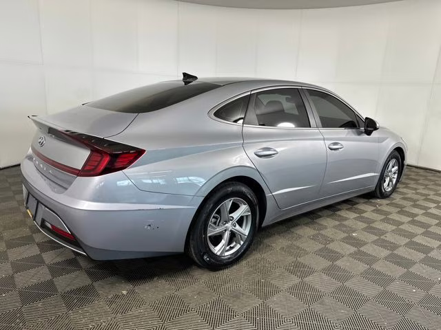 2023 Curated Silver Hyundai Sonata SE FWD Sedan