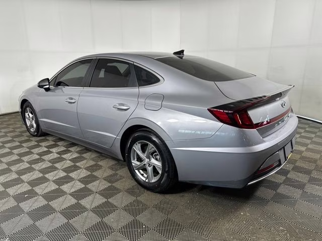 2023 Curated Silver Hyundai Sonata SE FWD Sedan