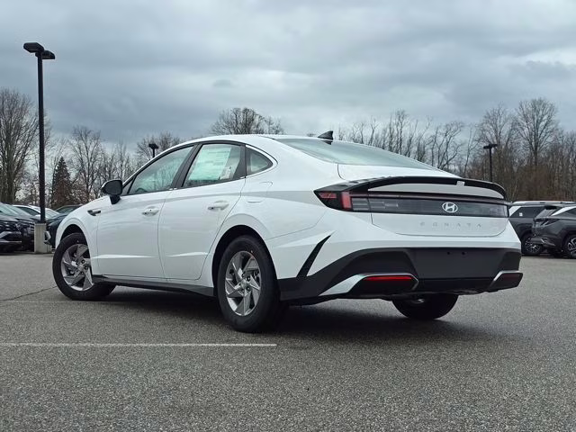 2026 Serenity White Hyundai Sonata SE FWD Sedan