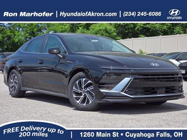 2026 Abyss Black Hyundai Sonata Hybrid Blue FWD Sedan