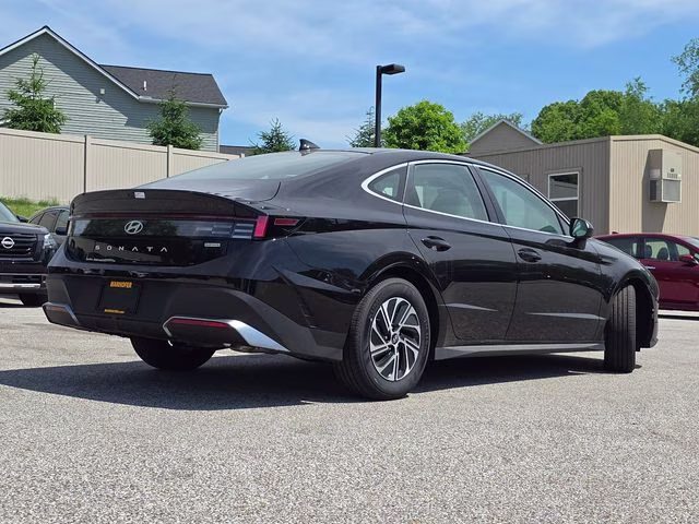 2026 Abyss Black Hyundai Sonata Hybrid Blue FWD Sedan